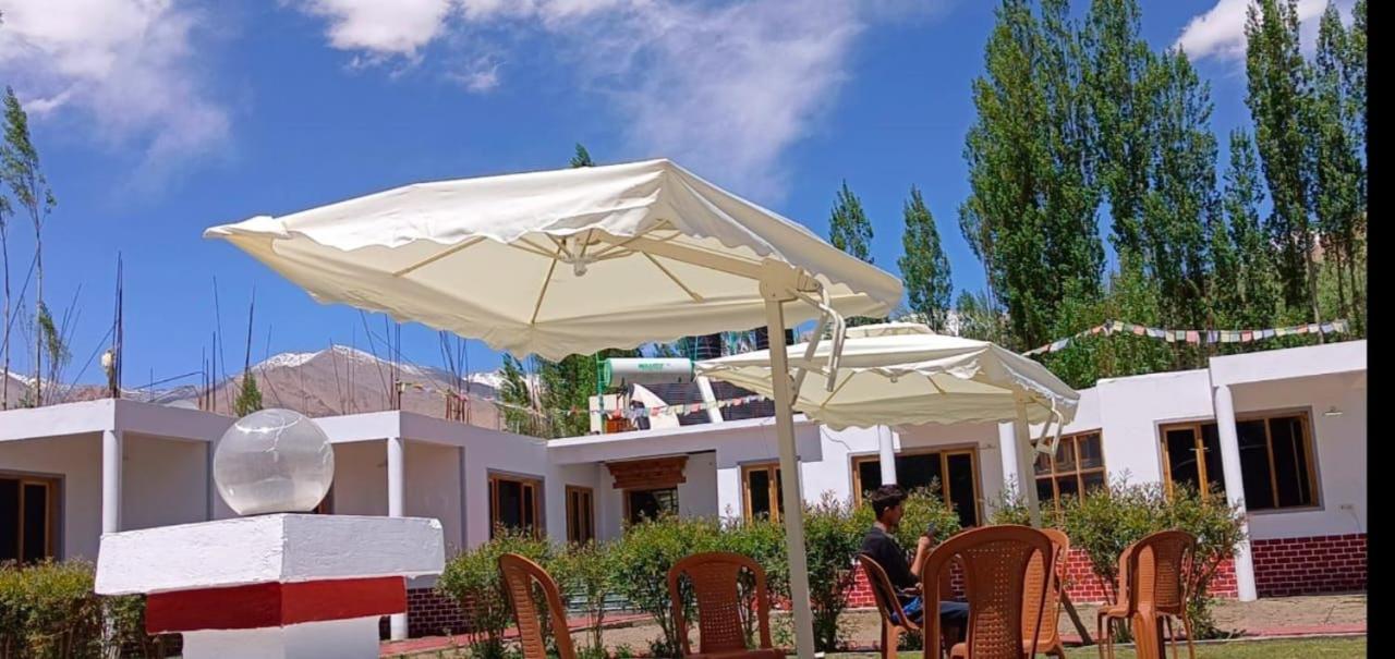 Ladakh Kingdom, Leh Otel Dış mekan fotoğraf